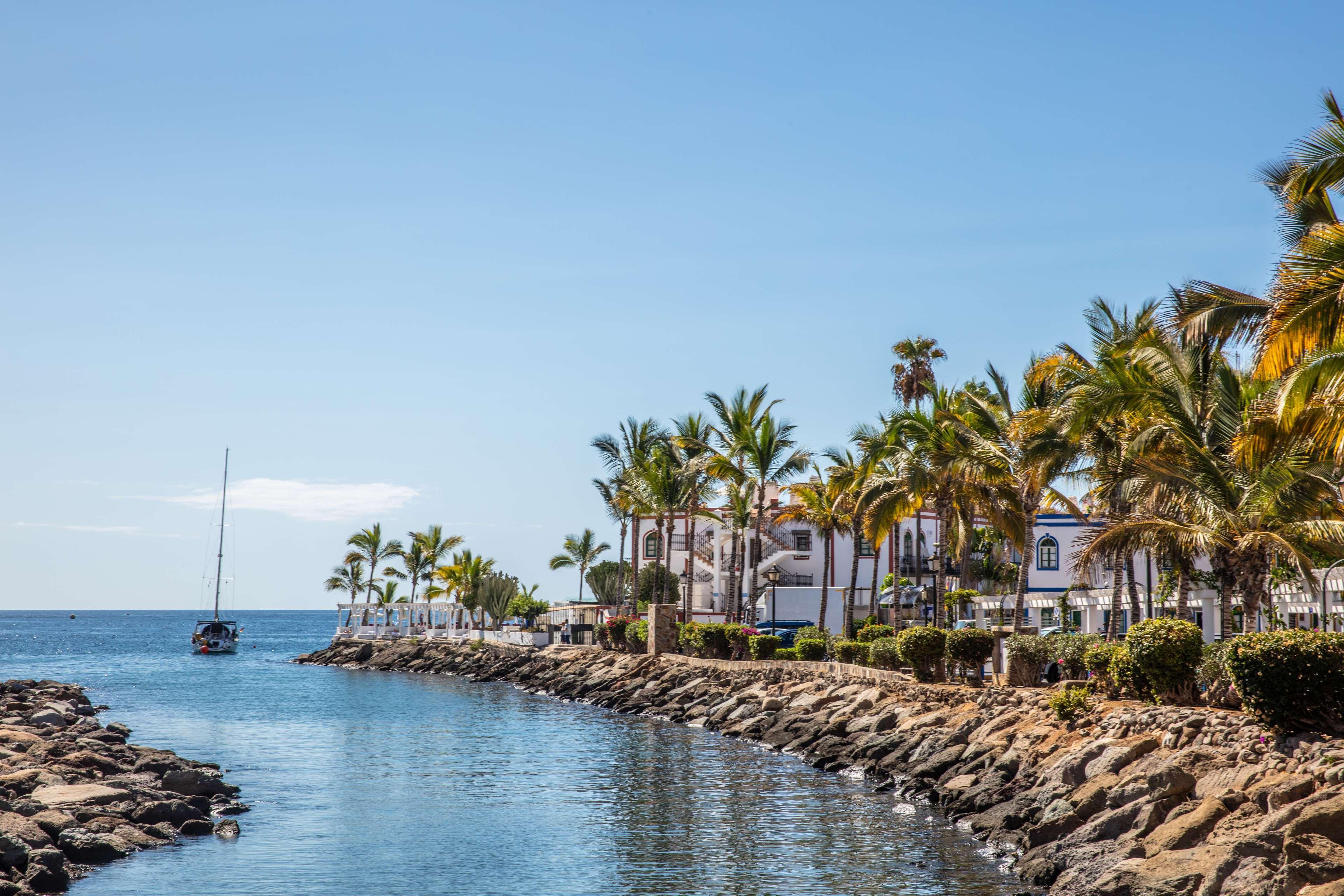 פוארטו דה מוגן Radisson Blu Resort & Spa, Gran Canaria Mogan מראה חיצוני תמונה View of the port of Puerto de Mogán